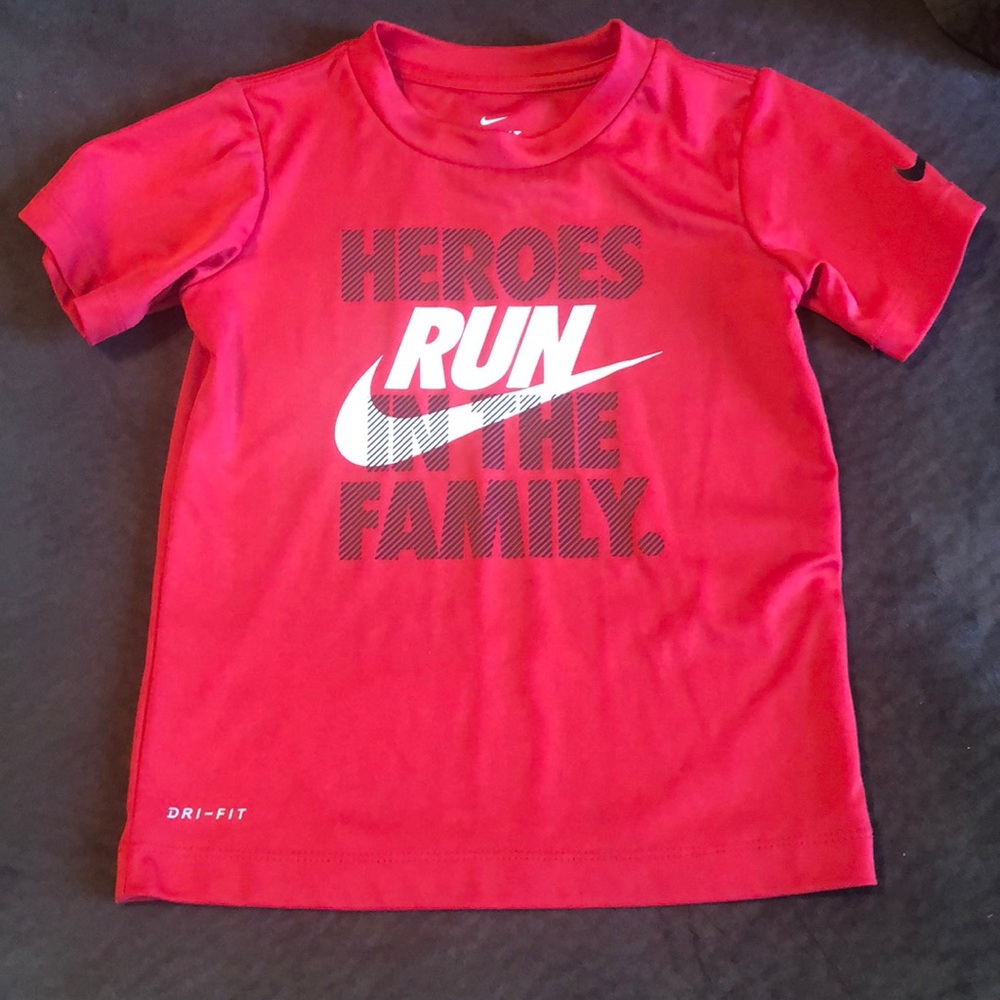 Toddler Boy Nike dri-fit tee